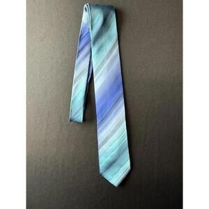 Kenneth Cole reaction 100% silk Tie